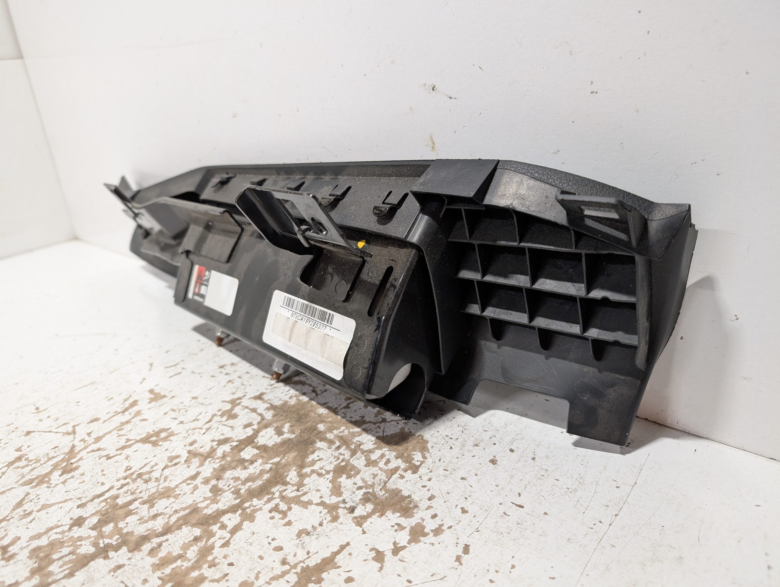 OEM 2019-2022 Nissan Altima Passenger Right Knee Air Bag - Image 5