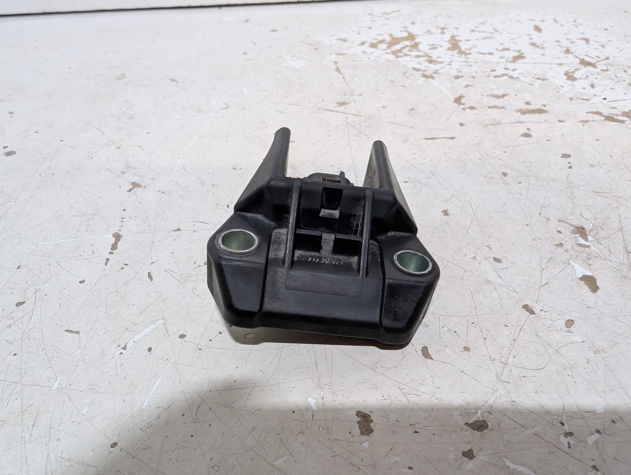 OEM 2014-2024 Toyota 4Runner 4.0L Crash Impact Sensor