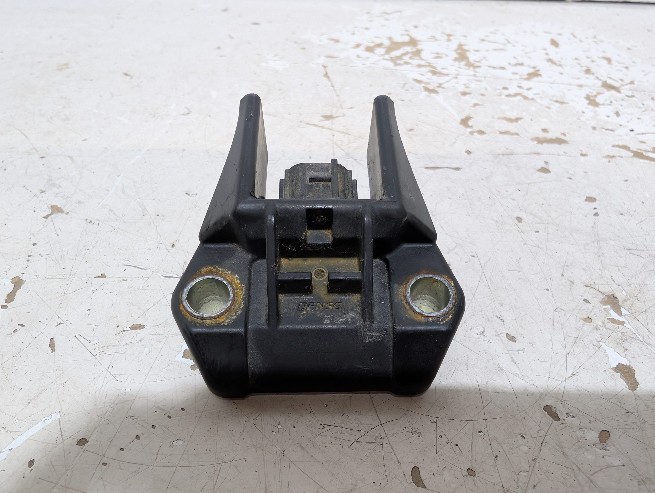 OEM 2014-2024 Toyota 4Runner 4.0L Crash Impact Sensor
