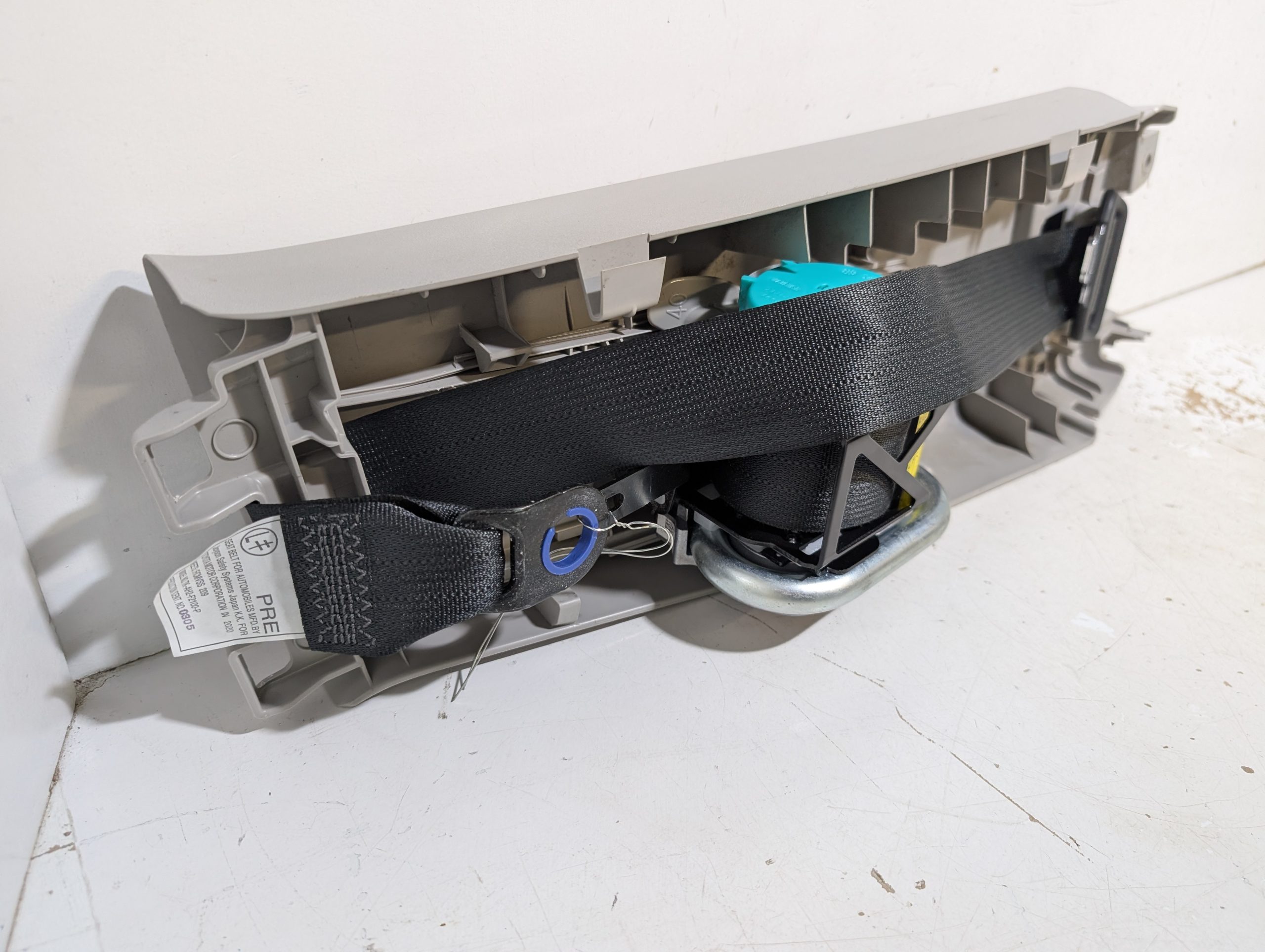 OEM 2014-2024 Toyota 4Runner 4.0L Front Left Pillar Trim W/ Seat Belt - Image 5