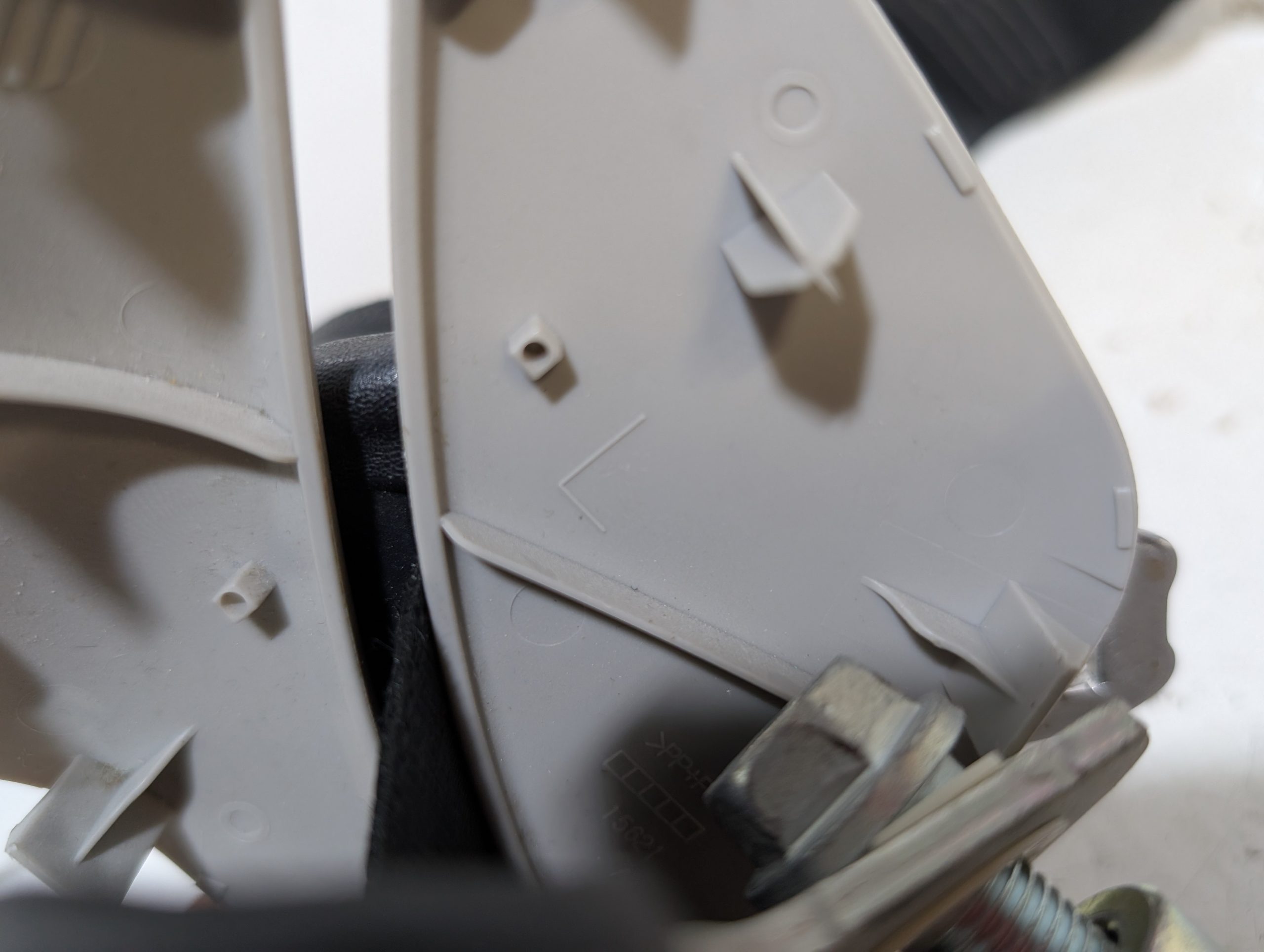 OEM 2014-2024 Toyota 4Runner 4.0L Left Seatbelt - Image 7