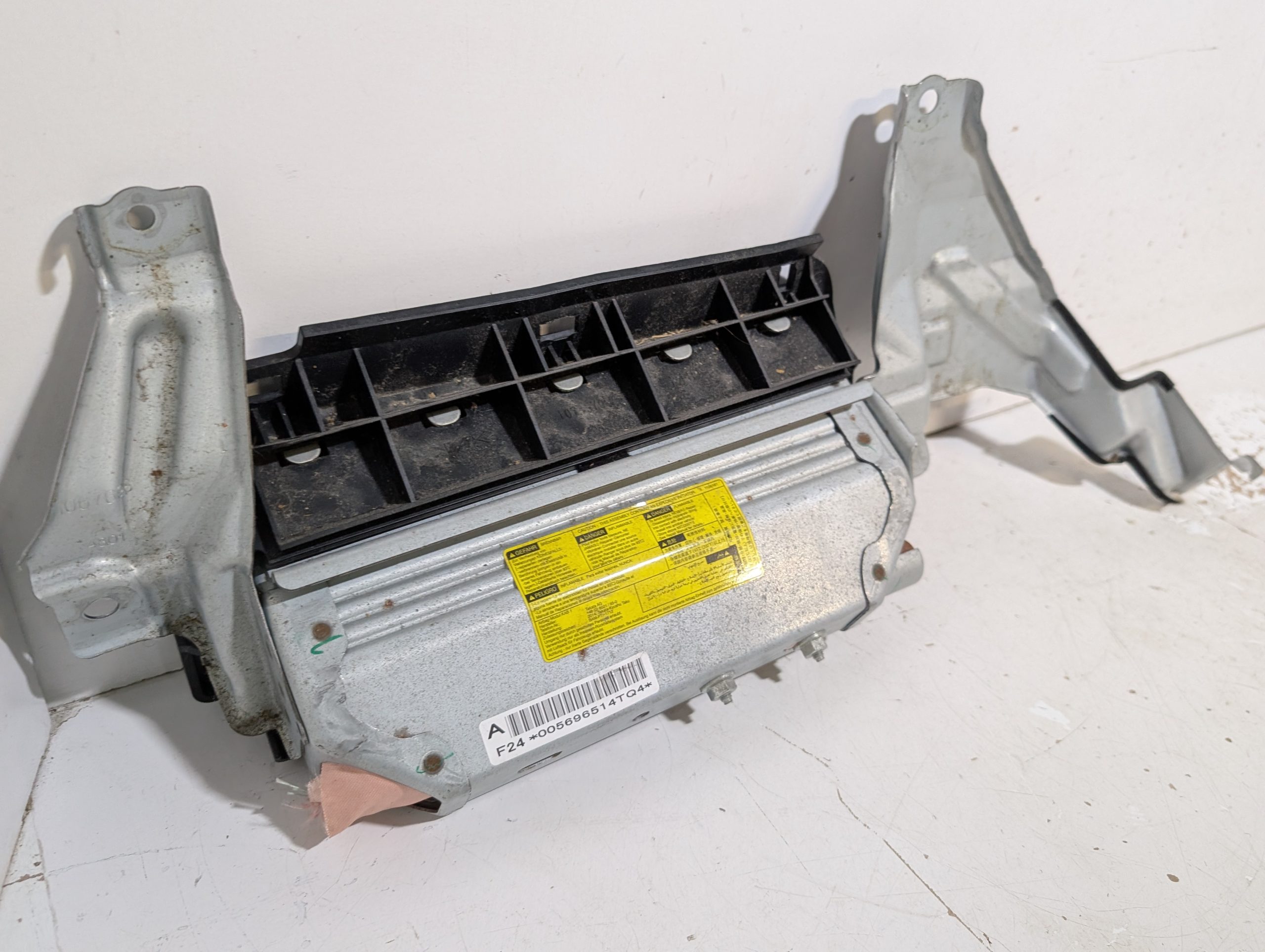 OEM 2014-2024 Toyota 4Runner 4.0L Driver Dash Air Bag - Image 4