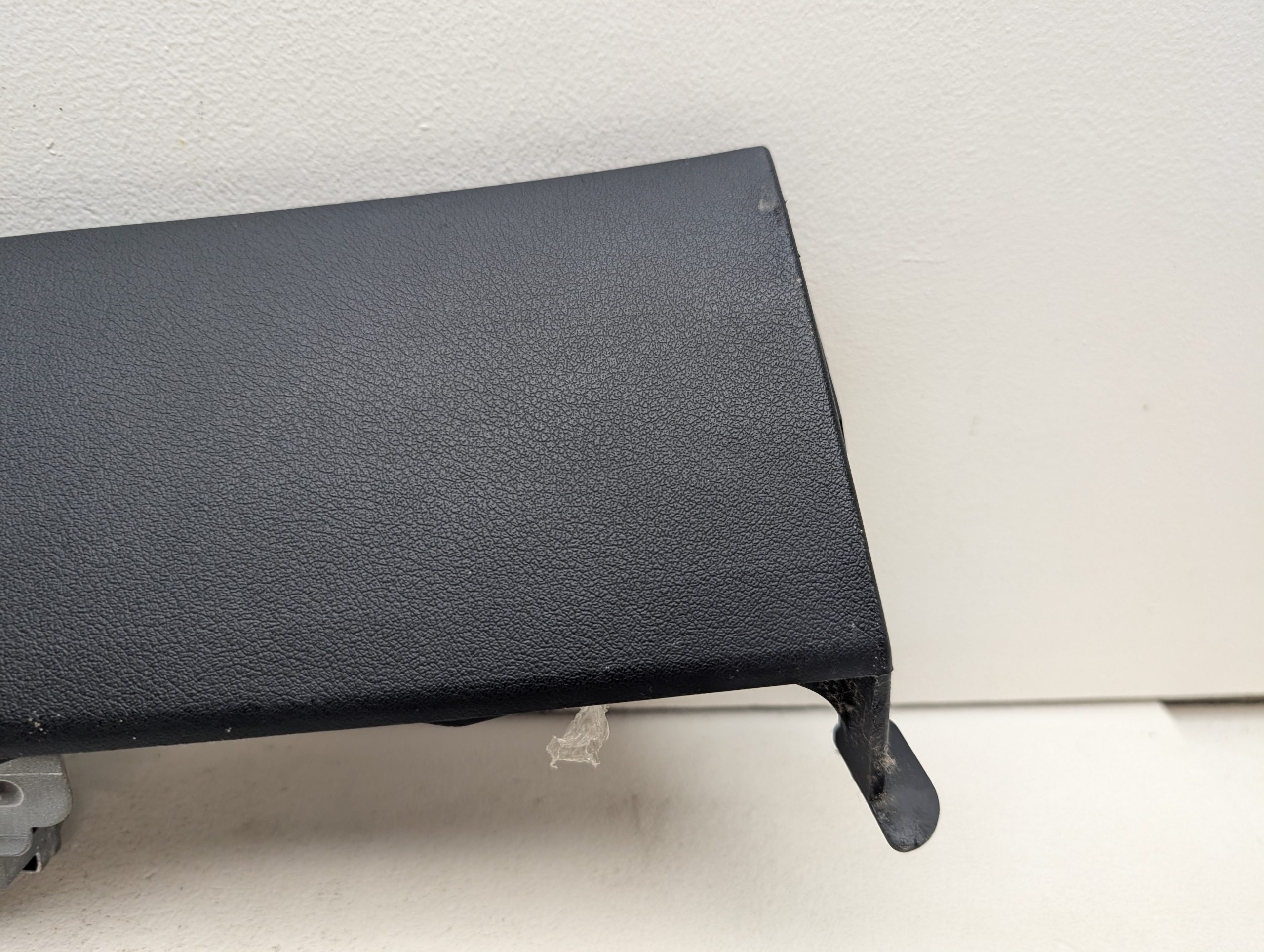 OEM 2007 Lexus ES350 3.5L Dash Knee Air Bag - Image 2