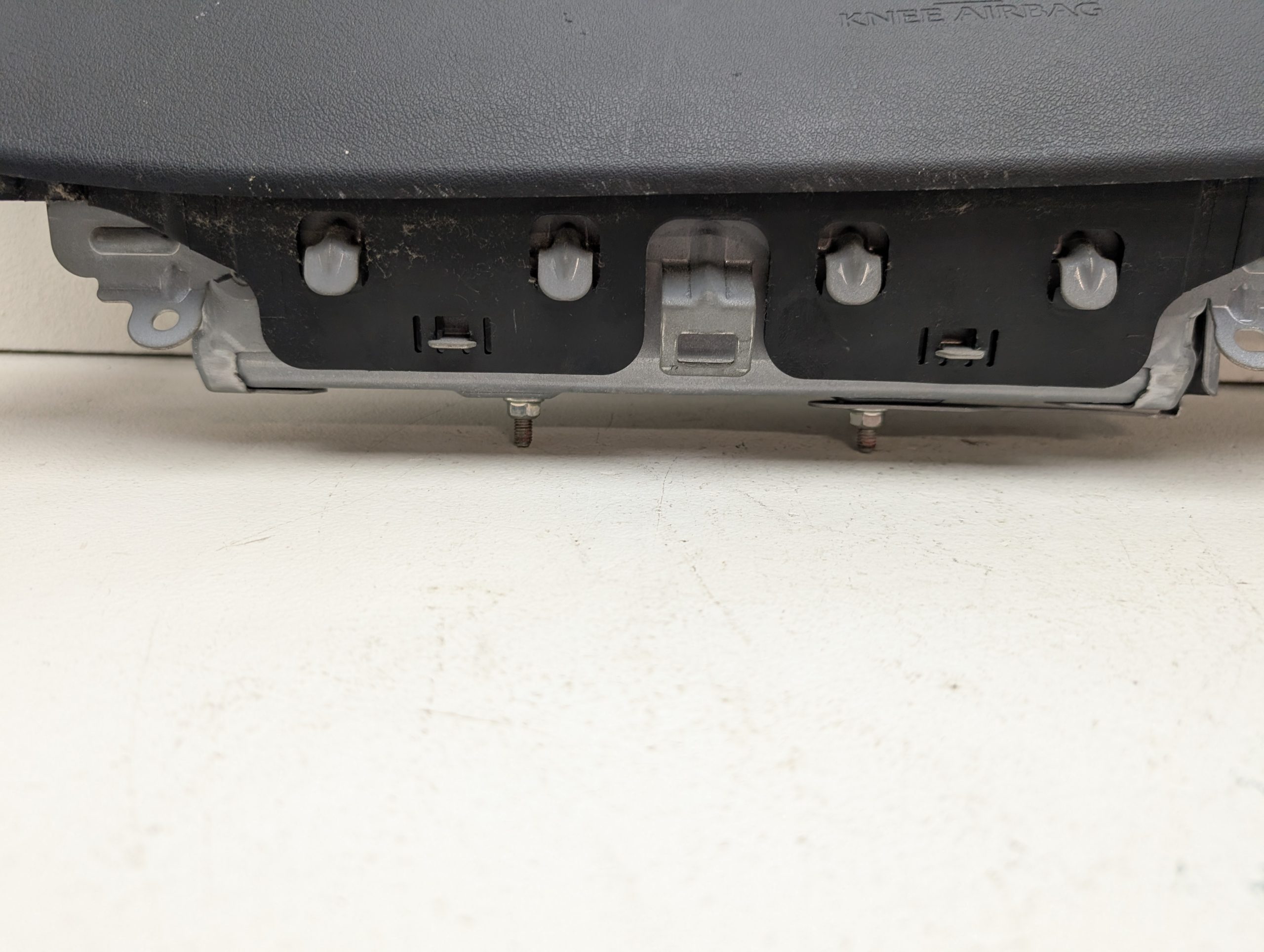 OEM 2007 Lexus ES350 3.5L Dash Knee Air Bag - Image 8