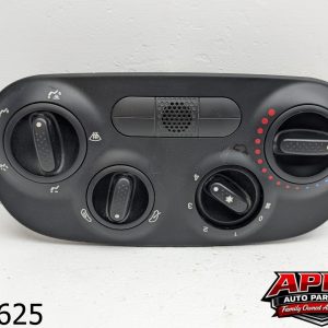 OEM 2012 Fiat 500 500L 1.4L AC Heater Manual Climate Temperature Control
