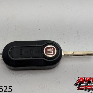 OEM 2012 Fiat 500 500L 1.4L Logo Flip Key Fob Remote Transmitter