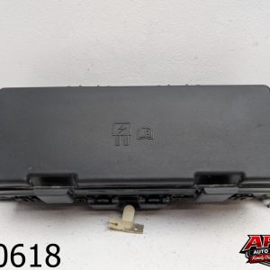 OEM 2010 Ford F-150 4.6L   Engine Fuse Box Core Support Mounted