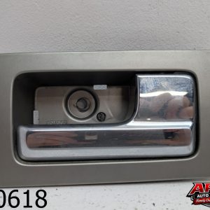OEM 2010 Ford F-150 4.6L Right Passenger Door Handle Assembly