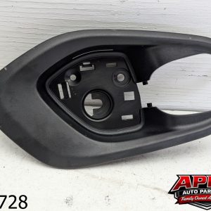 OEM 2015 Jeep Cherokee 2.4L PASSENGER INTERIOR DOOR HANDLE BEZEL