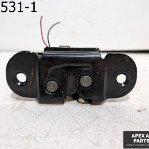 OEM 2001 Chevrolet Suburban 5.3L Trunk Liftgate Lock Latch