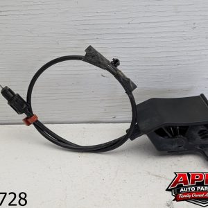 OEM 2015 Jeep Cherokee 2.4L Tailgate Trunk Boot Lock