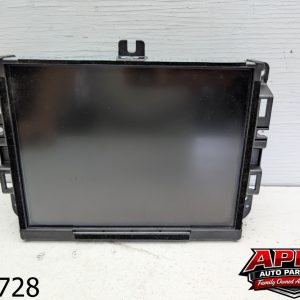 OEM 2015 Jeep Cherokee 2.4L Radio Navigation  8.4" Touch Screen Display