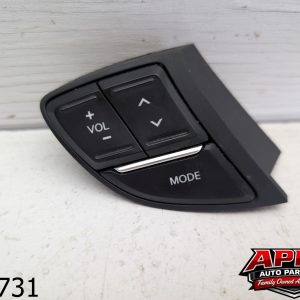 OEM 2013 Hyundai Sonata Hybrid 2.4L Steering wheel radio switch
