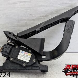 OEM 2012 Kia Sportage 2.4L Accelerator Pedal