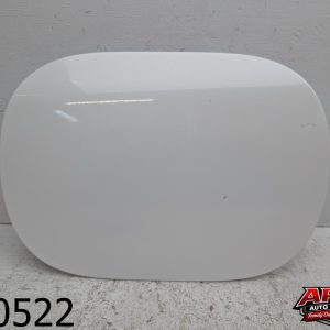 OEM 2021 Hyundai Tucson 2.0L FUEL TANK FILLER DOOR LID COVER