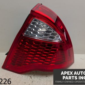 OEM 2010 Ford Fusion Hybrid 2.5L Passenger Right Tail Light