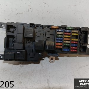 OEM 1999-2006 Volvo S80 2.4L Front Under Hood Engine Fuse Box Relay