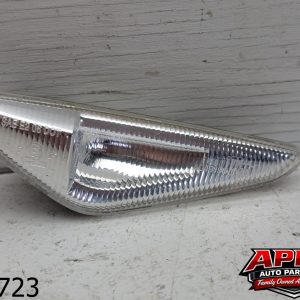 OEM 2011 BMW X5 3.0L LEFT  FENDER SIDE MARKER LIGHT LH Left