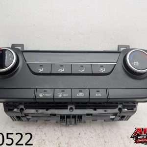 OEM 2021 Hyundai Tucson 2.0L  A/C AC Manual Heater Climate Temperature Control