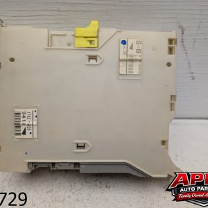 OEM 2006 Lexus IS250 2.5L BCM Body Control Module Interior Fuse Box