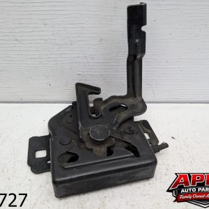 OEM 2002 Ford F-350 7.3L Hood Latch Catch & Release Cable Assembly