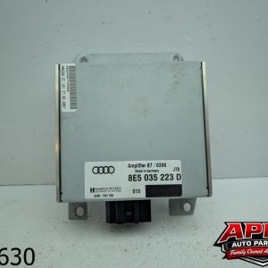 OEM 2008 Audi A4 2.0L Stereo Radio Amplifier