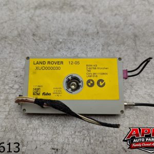 OEM 2006 Land Range Rover 4.4L ANTENNA AMPLIFIER