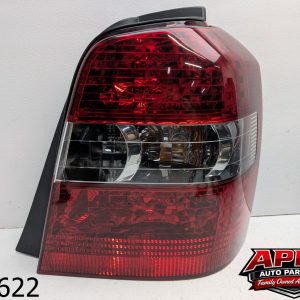 OEM 2005 Toyota Highlander 3.3L Passenger Right Tail Light LED