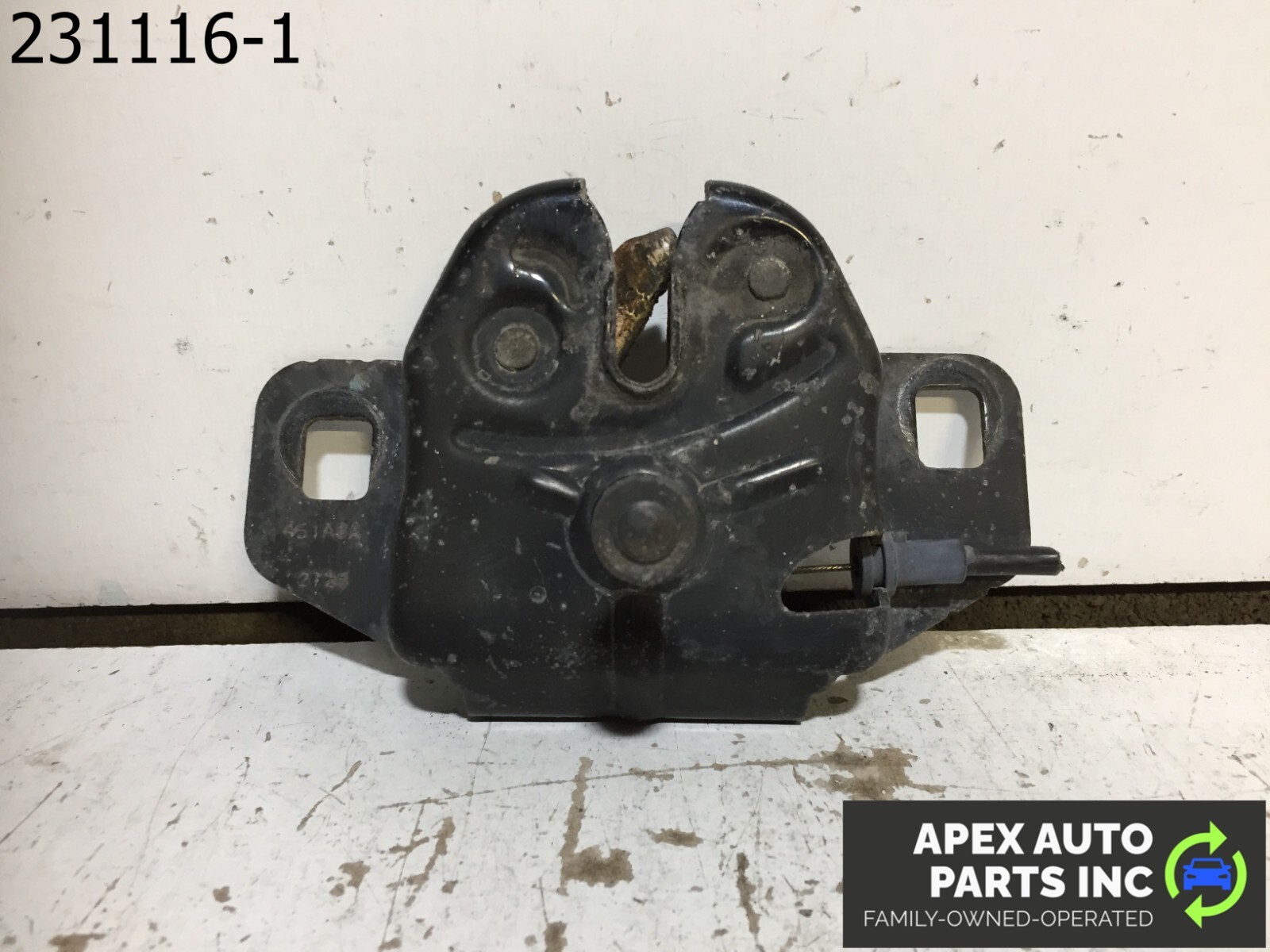 OEM 2006 PT Cruiser Hood Catch Latch Release Assembly 55255451AC