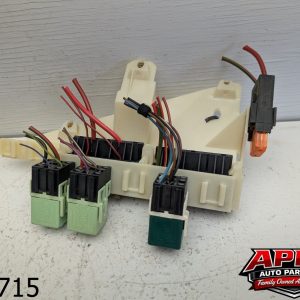 OEM 2003 BMW 530i 530iA Power Fuse Box Relay Junction Cabin Panel Unit