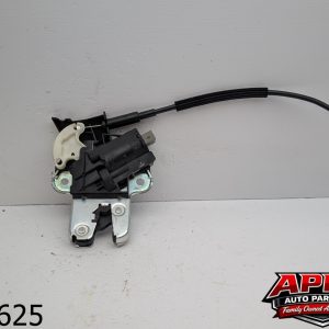 OEM 2005 Audi A6 3.1L Trunk Lid Latch Lock