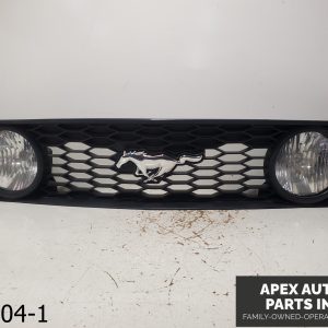 OEM 2005-2009 Ford Mustang 4.6L Upper Grille Grill W/ Fog Lights 6R3J8200AEW