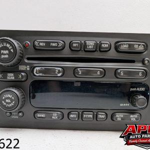 OEM 2003 Chevrolet Tahoe 5.3L Radio