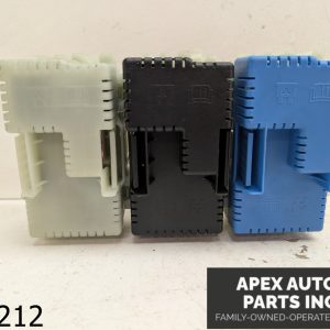OEM 2010 Volvo S80 3.0L Trunk Fuse Relay