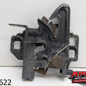 OEM 2003 Chevrolet Tahoe 5.3L HOOD LATCH