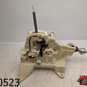 OEM 2012 Hyundai Azera 3.3L Automatic Transmission Shifter Assembly