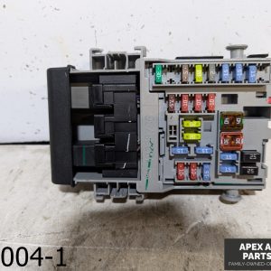OEM 2013-2019 Cadillac XTS 3.6L Interior Fuse Relay Box Block 13222786