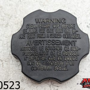 OEM 2012 Hyundai Azera 3.3L Master Brake Fluid Cap