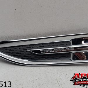 OEM 2011 Ford Taurus 3.5L Front Fender Trim Left Driver LH