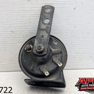OEM 1996 Jaguar XJ6 4.0L Right Side Low Tone Signal Horn