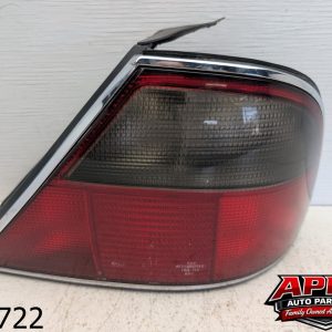 OEM 1996 Jaguar XJ6 4.0L Rear Right Passenger Side Taillight Tail Light Lamp