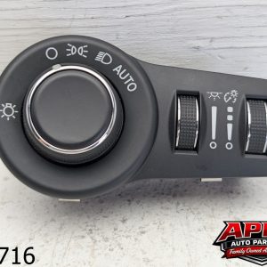OEM 2015 Chrysler 200 2.4L Dash Head Light Switch