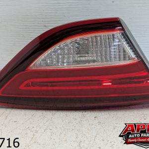 OEM 2015 Chrysler 200 2.4L LEFT INNER TAIL LIGHT HALOGEN LED