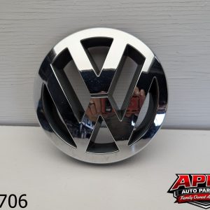 OEM 2006 Volkswagen Touareg 3.2L Chrome Front Grille Emblem