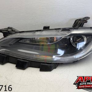 OEM 2015 Chrysler 200 2.4L Left Diver headlight halogen