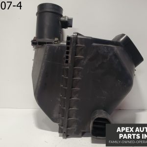 OEM 2002 Infiniti Q45 4.0L Air Intake Box Hose Tube Air Duct Air Cleaner