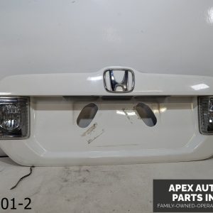 OEM 2006 Honda Pilot 3.5L Rear License Plate Trim Moulding Garnish Lights