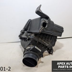 OEM 2003 Cadillac Seville 4.6L AIR FILTER BOX