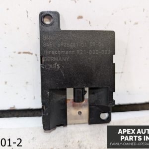 OEM 2005 BMW X5 4.4L BLUETOOTH ANTENNA MODULE 8450 6928461