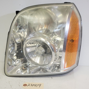 OEM 2007 - 2014 GMC Yukon XL 1500 Driver Left Halogen Headlight LH